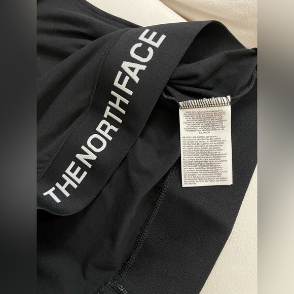 NWT The North Face Coordinates Tank TNF Black White Sleeve Crop Size XL - Picture 5 of 6